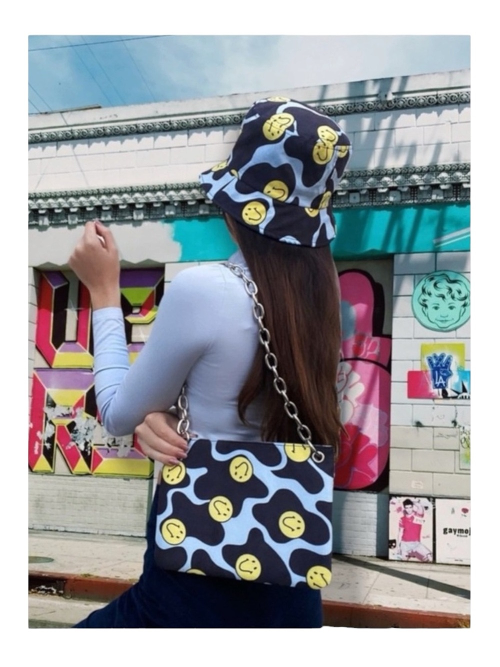 VHTF: new Valfre ☻︎ Serotonin Smiley Face Bag ☻︎ Chain Strap ☻︎ Black Faux Suede - Picture 14 of 16